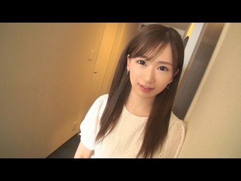 SIRO-3888 【初撮り】ネットでAV応募→AV体験撮影 1014 スレンダーな敏感美少女がAV初撮影！清楚な見た目してセックス大好きな敏感スケベ娘が小さい体を痙攣させながらイキまくりww1高清海报